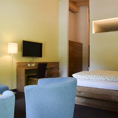 Отель Forelle 4*