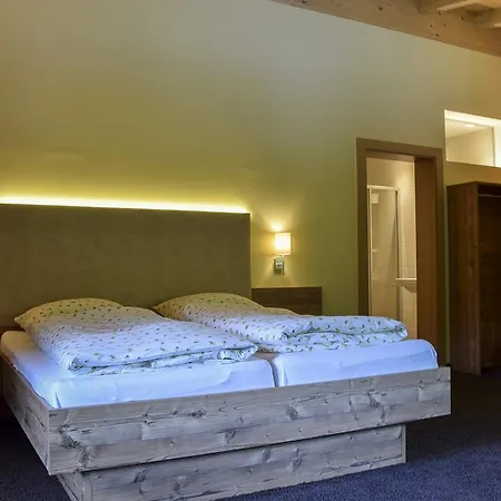 Отель Forelle 4*